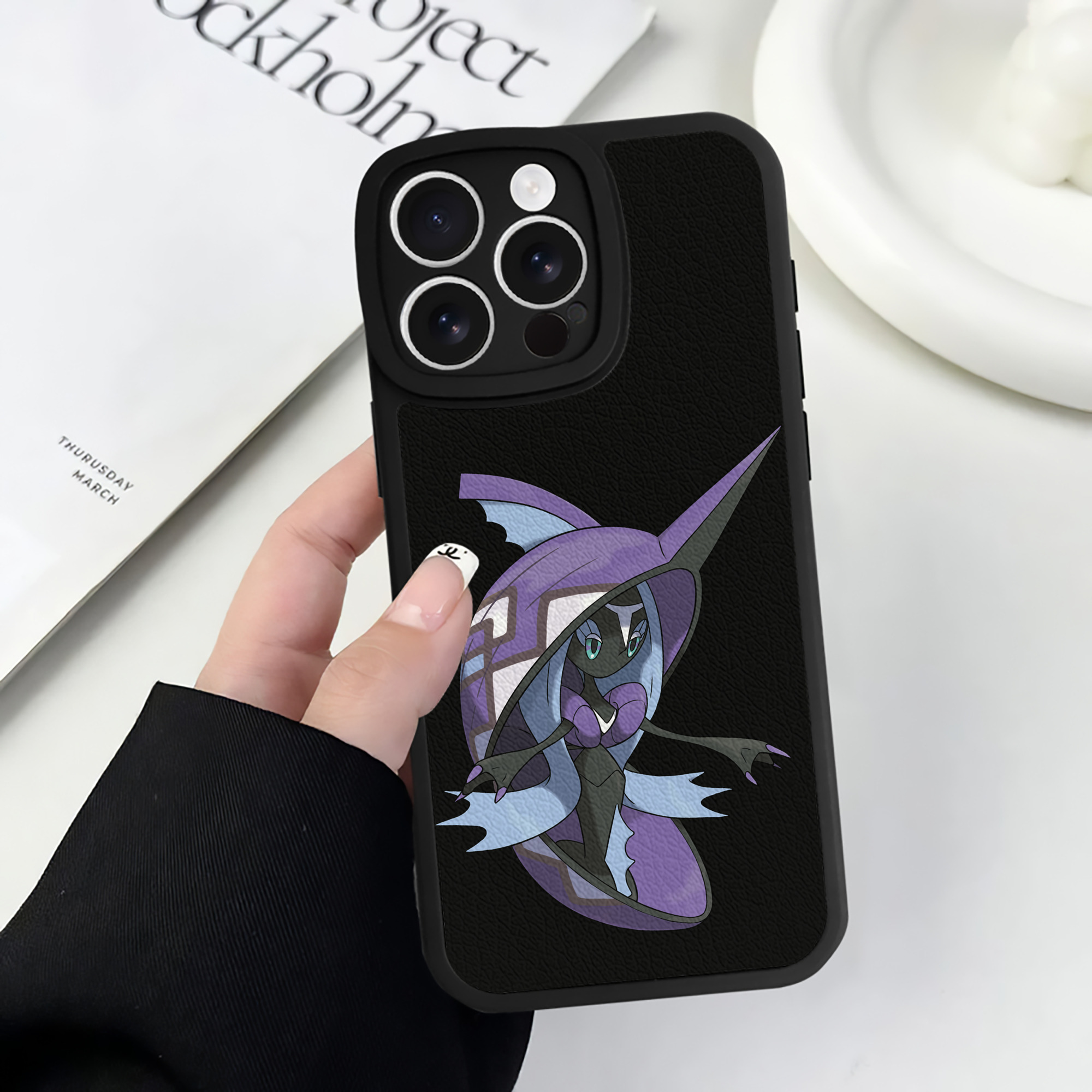 （画像用） ポケットモンスター Pokémon 【iPhone 16シリーズ対応】シリコンスマホケース（レザー調） 材質：シリコン